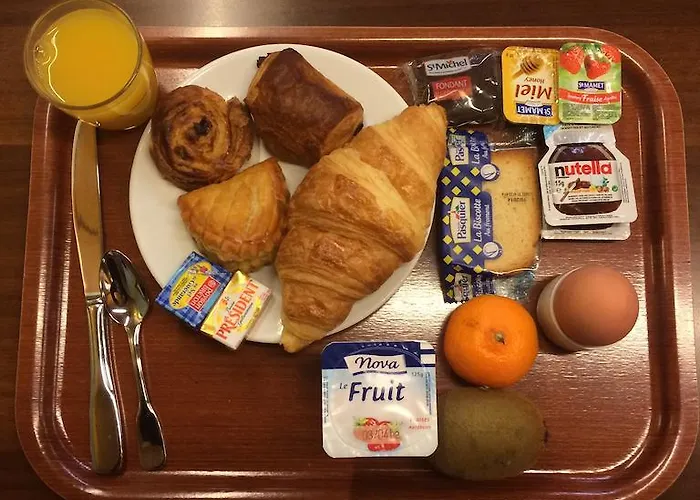 Hotel Arc-en-ciel 2*